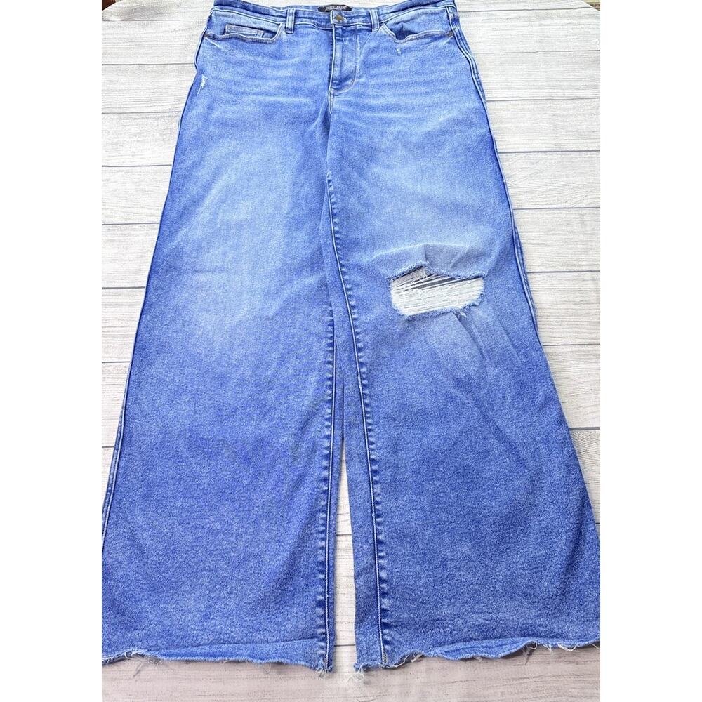 Judy Blue Retro Wide Leg Lightly Distressed Raw Hem Denim Blue Jeans Size 15/32